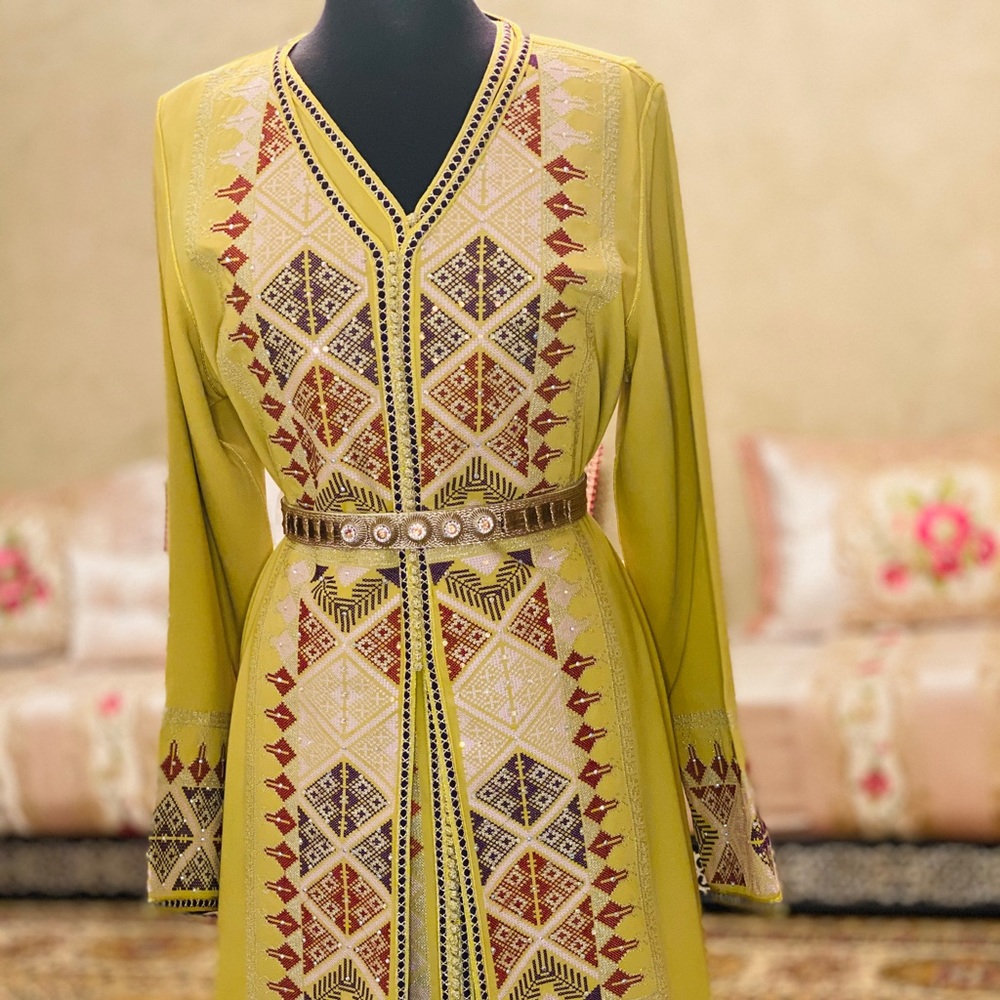 Caftan Kaftan Embroidered And Embedded With Stones - image 3